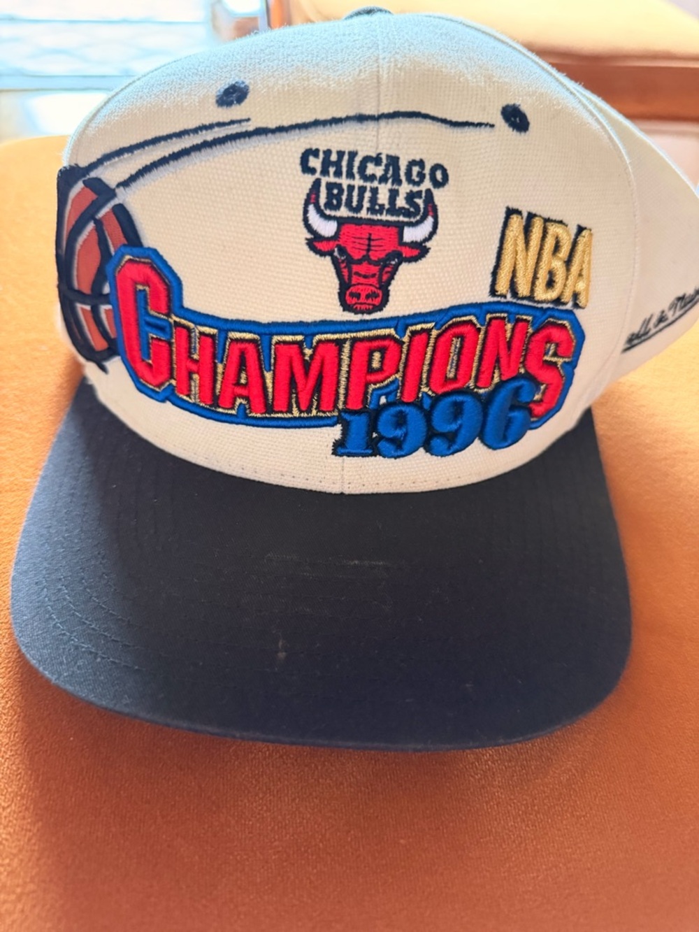 Vintage Chicago Bulls Champions 1996 Cream Snapback Hat
